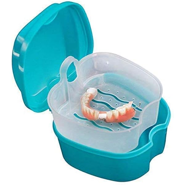 Denture Bath with Strainer