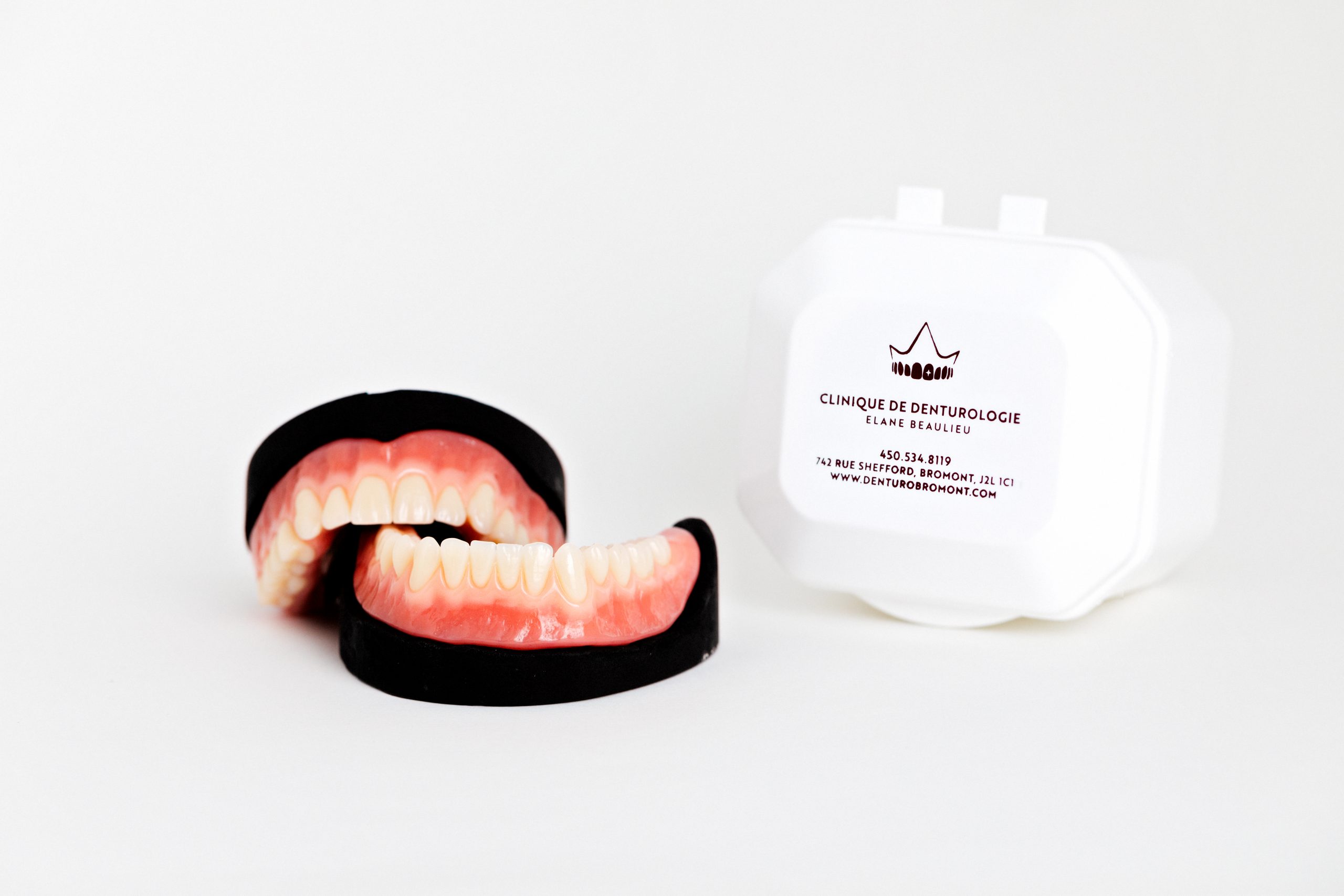 chewing techniques with dentures