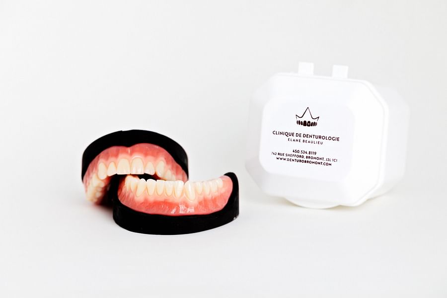 chewing techniques with dentures